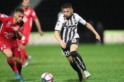 نادي باو الفرنسي يضم الملالي على شكل إعارة