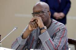 رئيس بوركينافاسو يقدم استقالته مكتوبة باليد