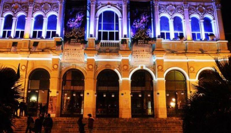 غلق جميع الفضاءات الثقافية المستقطبة للمواطنين
