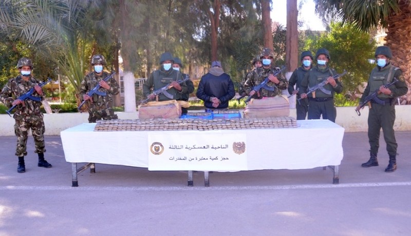 إحباط إدخال 23 قنطار كيف عبر الحدود مع المغرب