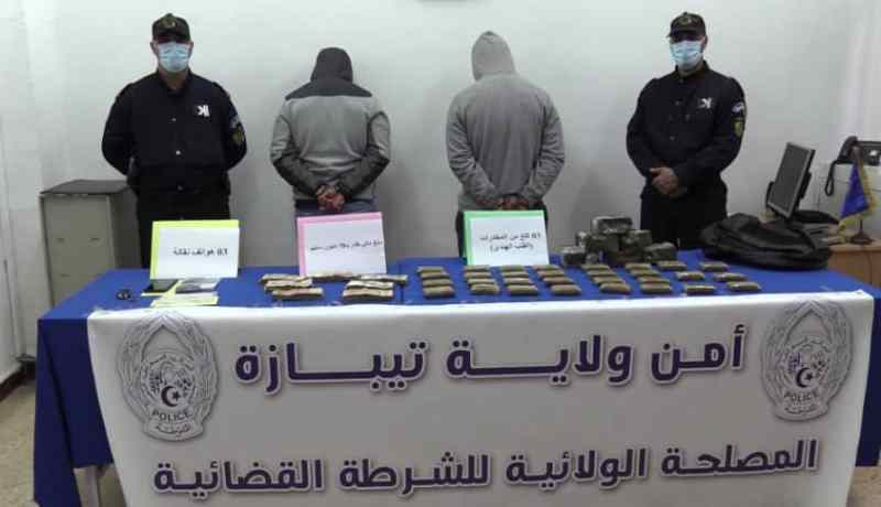 توقيف شخصيين وحجز 3 كلغ مخدرات في تيبازة