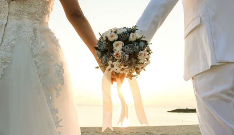 اختاري ابن قسنطينة وعيشي حياة طيبة كريمة