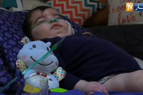 خليل.. معاناة طفل في شهره الـ 18 لم يجد سرير في المستشفى