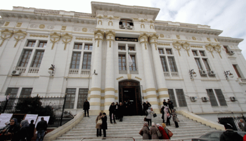 حبس 3 متهمين في قضية حيازة 120 ألف قرص “ليريكا” بقسنطينة