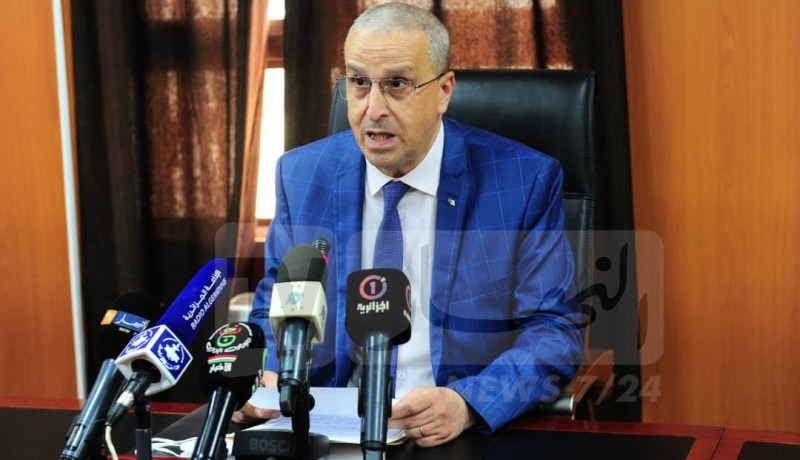 بن زيان: أفواج عمل مشتركة سيتمخض عنها نصوص تنظيمية لتحسين المنظومة الطبية