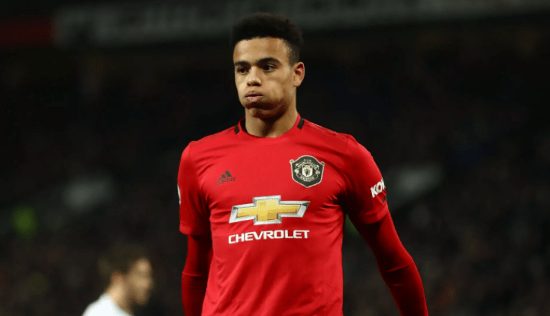 بالصور.. فتاة تورط غرينوود واليونايتد يعلن ايقافه