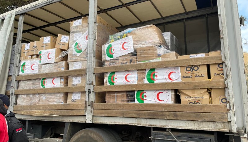الهلال الأحمر الجزائري يُرسل مساعدات لـ58 ولاية