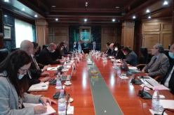 عرقاب يعقد اجتماع تنسيقي بخصوص ربط المستثمرات والمحيطات الفلاحية بالكهرباء