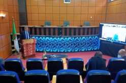 وزير الصحة يدعو إلى توفير خدمة العلاج المنزلي للمرضى الذين يخضعون إلى عمليات جراحية صعبة