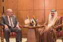 بوغالي يبحث تطوير التعاون الثنائي مع نظيره الإماراتي