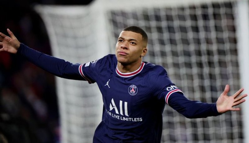 البياسجي يحسم القمة أمام ريال مدريد في الوقت القاتل