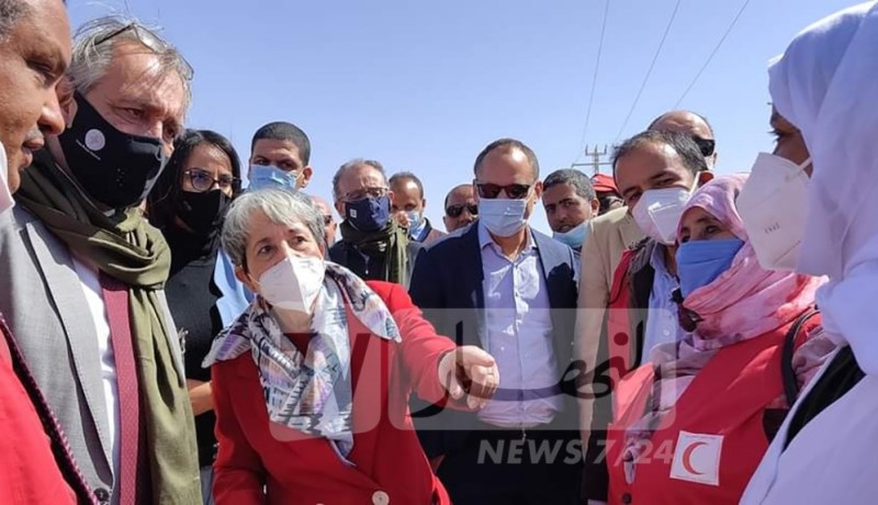 بن حبيلس تُعطي إشارة انطلاق قافلة المساعدات للشعب الصحراوي