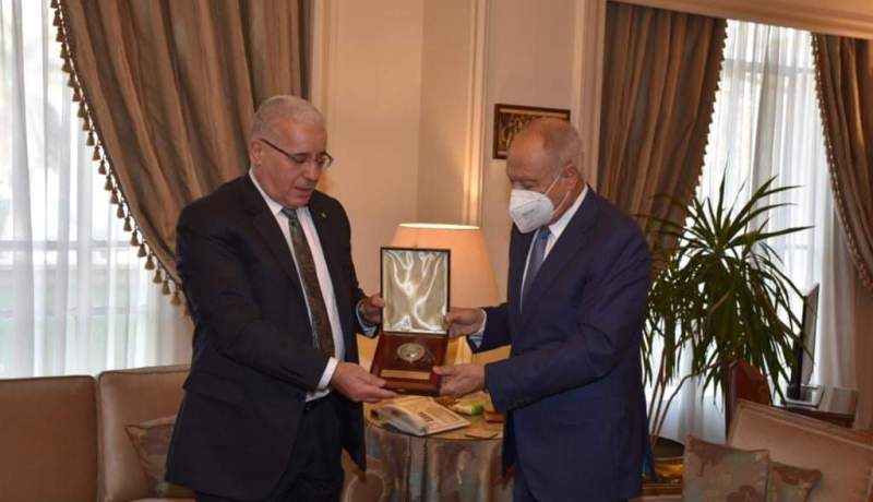 أبو الغيط يشيد بالدور الذي تلعبه الجزائر على الصعيد العربي تحت قيادة الرئيس تبون