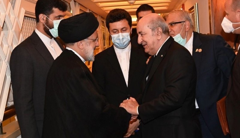رئيس الجمهورية يجري مباحثات مع نظيره الإيراني بالدوحة