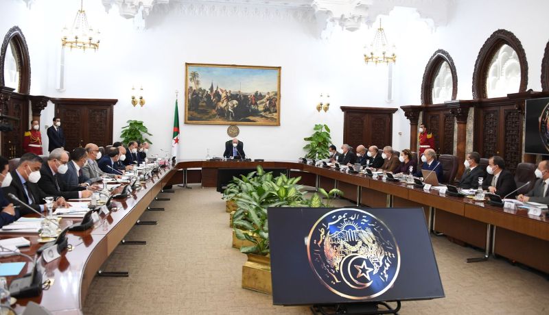 مجلس الوزراء.. المصادقة على انجاز الطريق البري الرابط بين مدينتي تندوف والزويرات الموريتانية