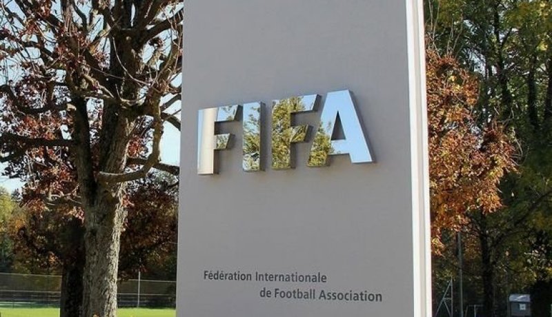 الفيفا تتخذ قرارات صارمة ضد روسيا