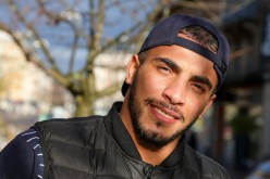 جزائري ينقذ طفلتين ورجلين حاصرتهم النيران في فرنسا