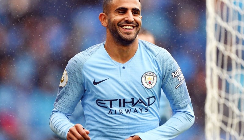 بالفيديو.. مانشستر سيتي يحتفل بساحر العرب