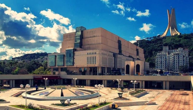 إعادة فتح قاعات المطالعة بالمكتبة الوطنية الجزائرية .. بشروط