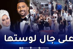 فيديو يهز مصر.. عريس يضرب عروسته بالشارع ويكملان الزفاف!