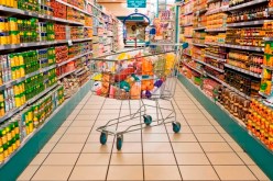 الزيت، الحليب، السكر وغيرهم.. هذه وضعية مخزونات المواد الغذائية