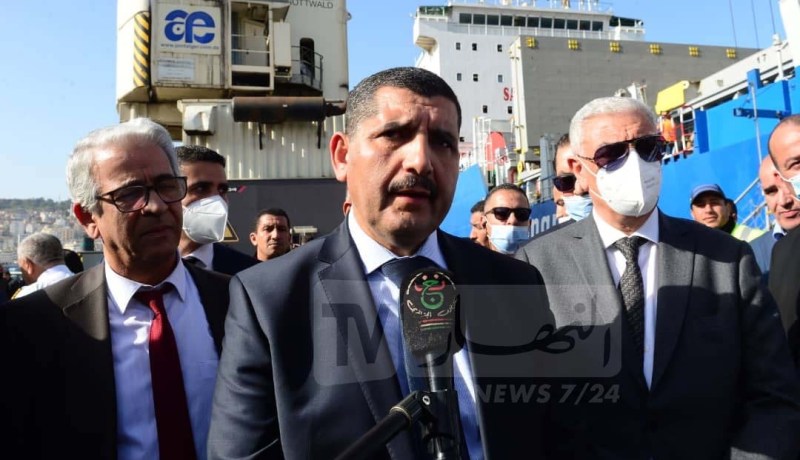 بكاي: مستعملو النقل الحضري بمطار هواري بومدين ملزمون بالتسعيرة المحددة