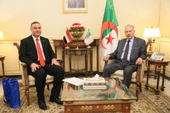 سفير مصر بالجزائر: القمة العربية المقبلة ستكون ناجحة وواعدة