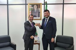 ياسين وليد يبحث سبل التعاون مع المنسق المقيم للأمم المتحدة بالجزائر