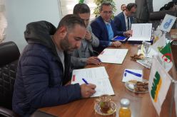 مجمع أقرولوغ يوقع عقودا تجارية تسمح ببيع اللحوم بأسعار تنافسية