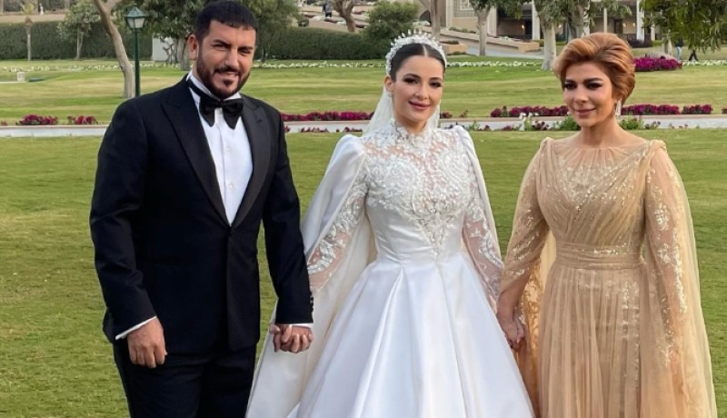 شام الذهبي تدخل القفص الذهبي ووالدتها تودعها بالدموع
