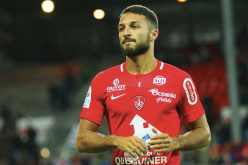 بلقبلة أساسيا في مواجهة لانس وبلايلي خارج القائمة