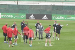 بالصور.. المنتخب الوطني يخوض آخر حصة تدريبية تحسبا لمواجهة الكاميرون