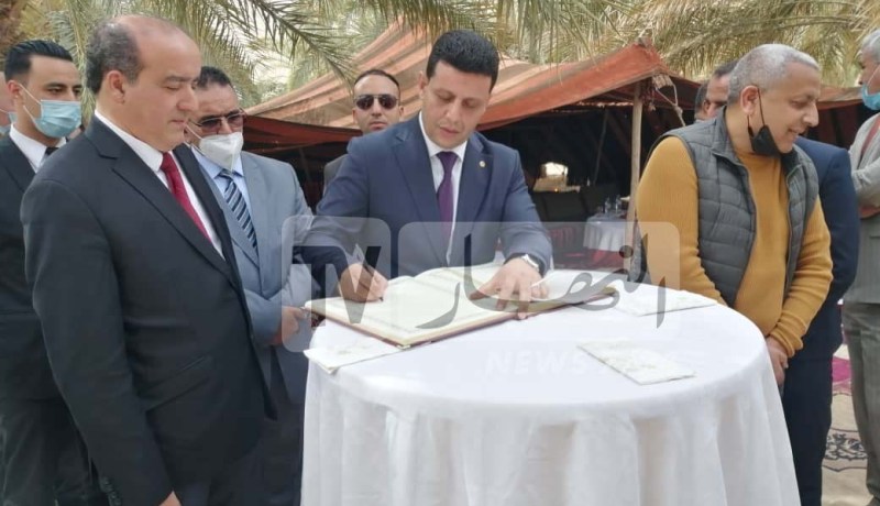 وزير السياحة: مراجعة أسعار الفنادق.. الإعتماد على الإقامات السياحية الشخصية