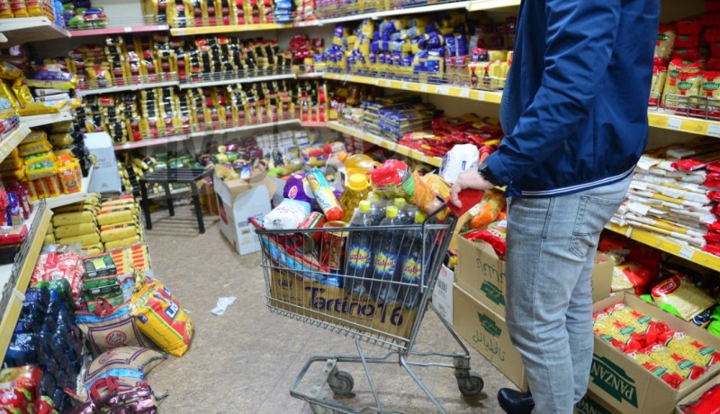 وزارة التجارة: المواد الإستراتيجية متوفرة.. بعض الأفراد يحاولون خلق أزمة للسميد