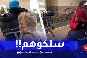 في موقف إنساني..الحماية المدنية تقوم بمساعدة الأطفال لإجتياز الفيضانات واللّجوء الى بيوتهم