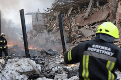 روسيا تُدمر أبرز مطار مدني شرق أوكرانيا