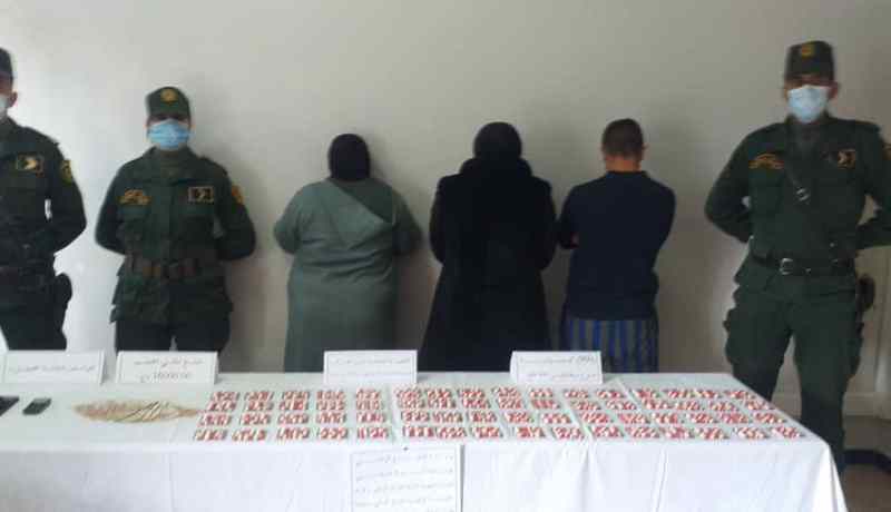 سعيدة.. توقيف شبكة تستغل بنت قاصر تبلغ 11 سنة لترويج المهلوسات