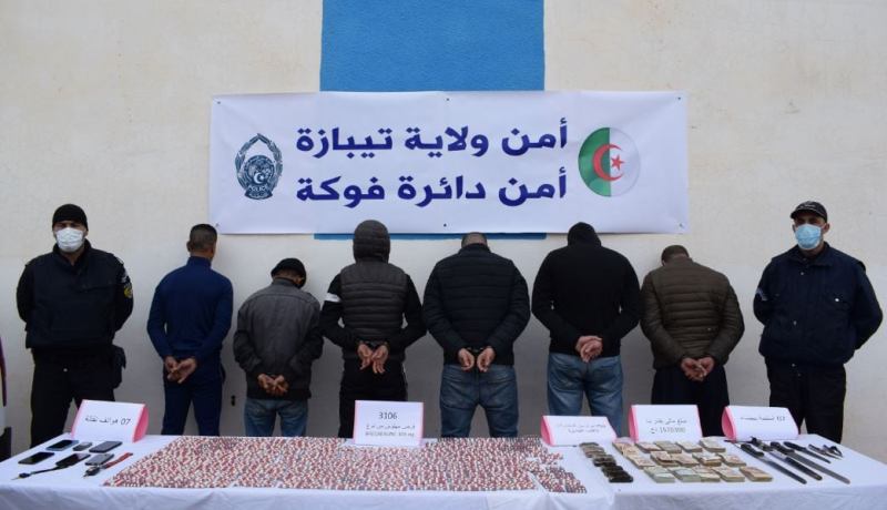 الإطاحة بشبكة مختصة في المتاجرة في المهلوسات بفوكة في تيبازة!