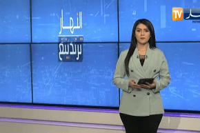 النهار ترندينغ: رياح قوية تجر شاحنة “هاربين” لتصطدم بشاحنة كبيرة