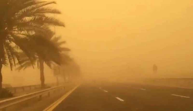 رياح قوية وتطاير كثيف للرمال في الجنوب