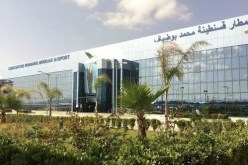 توقيف 4 عناصر في شرطة الحدود بمطار قسنطينة بعد تسلل شاب إلى طائرة