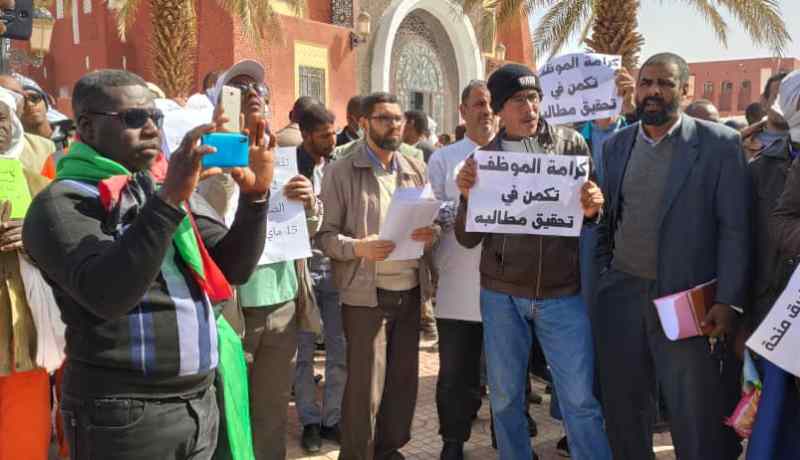 أدرار.. نقابات الوظيف العمومي في وقفة إحتجاحية للمطالبة بتحيين منحة المنطقة