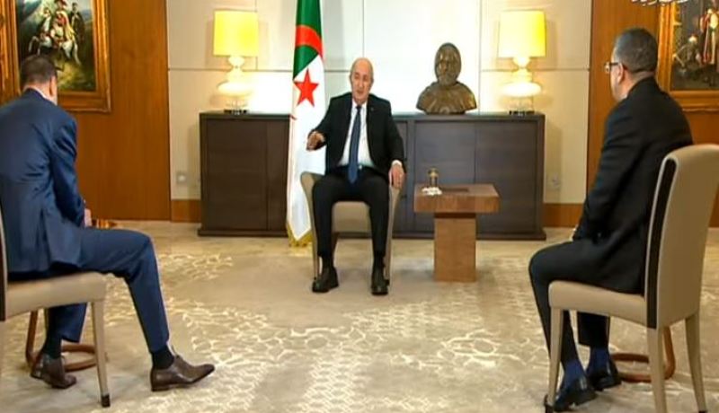 الرئيس تبون: رفع العراقيل البيروقراطية عن المؤسسات والمشاريع سمح بخلق 52 ألف منصب شغل