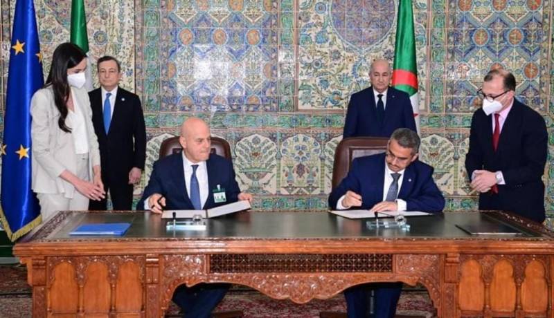 سوناطراك توقع إتفاقية مع إيني الإيطالية في مجال الغاز