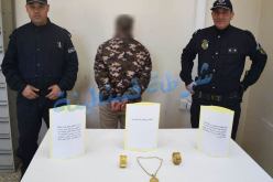 قسنطينة: توقيف شخص استغل طفلة لسرقة حلي ومبالغ مالية من منزلها العائلي