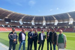 رئيس الفاف يقوم بزيارة إلى ملعب وهران