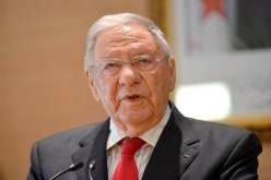 تأجيل محاكمة الوزراء السابقين ولد عباس وبركات وتامزيرت