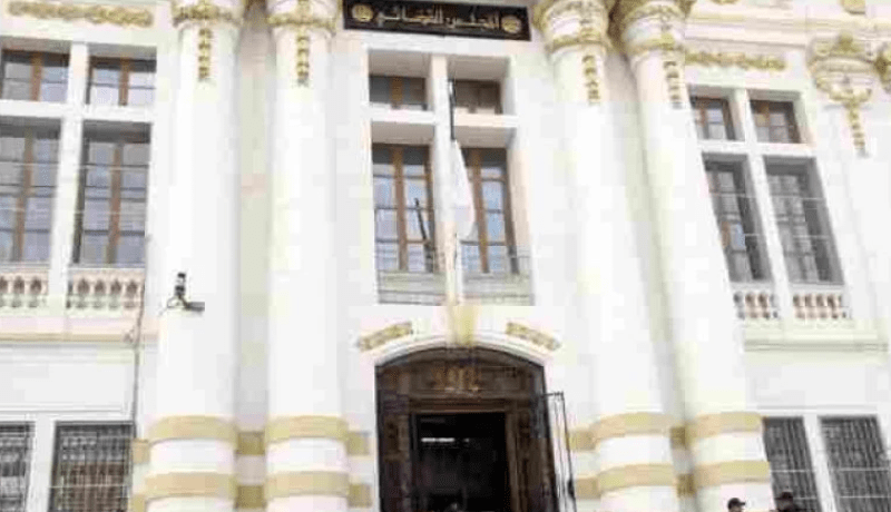 القضاة يتهمون محاميا بتوجيه عبارات غير لائقة لرئيسة الغرفة الجزائية بمجلس قضاء قسنطينة