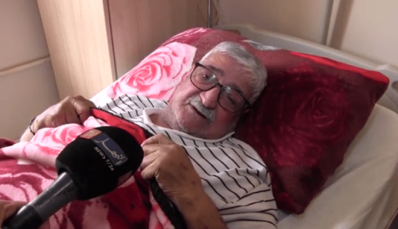 الكوميدي حزيم: هكذا سُرق هاتفي في مستشفى مصطفى باشا الجامعي بالعاصمة