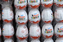 تحتوي على بكتيريا خطيرة.. سحب بيضة كيندر من الأسواق الأوروبية